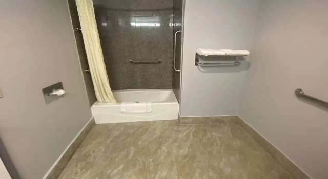 Двухместный люкс SureStay Plus Hotel by Best Western Hammond