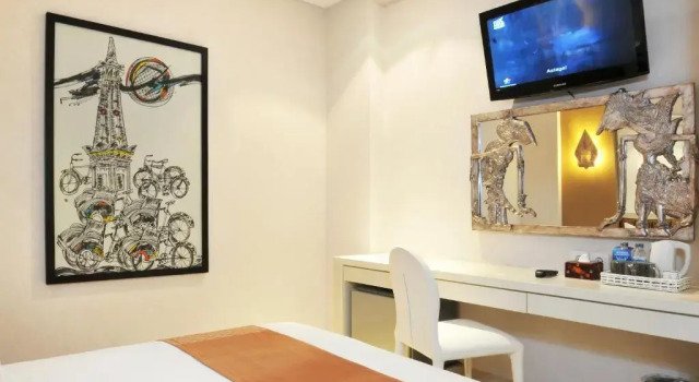 Suite junior Pyrenees Jogja Hotel