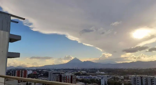 Шестиместный номер Standard Holiday Inn Guatemala by IHG