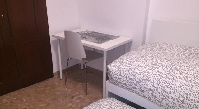 Apartamento Torre del Salvador, Book Apartment Hotels in Aragon with Parking, Parking