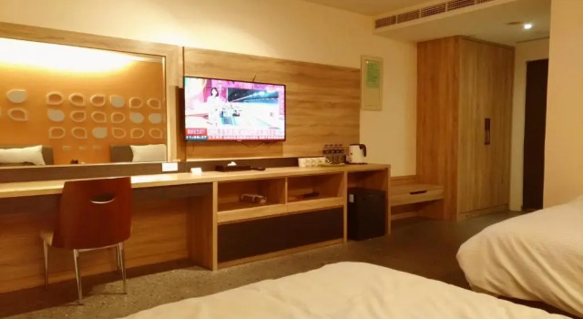 Четырёхместный номер Standard Travel Light Hotel