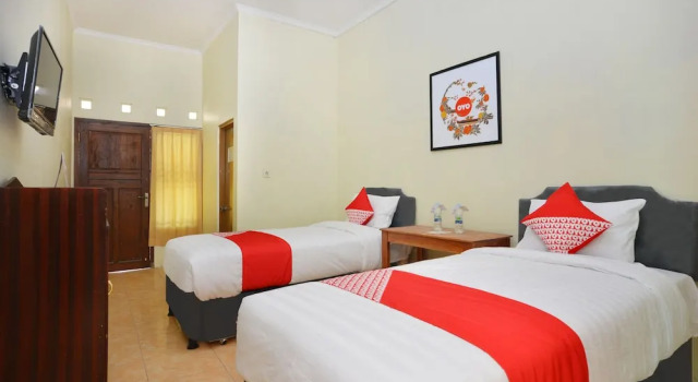 Idola Residence by Oyo Rooms, Book Hotel Sleman Yogyakarta Province