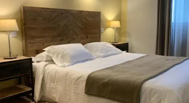 Двухместный номер Superior Hotel Berneron