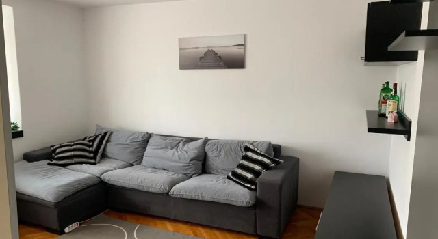 Sara House, Varaa Hotelli Târgu-Mureş 