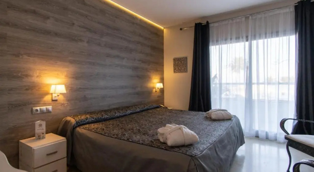 Номер Standard с видом на море Hotel Sun Palace Albir & Spa