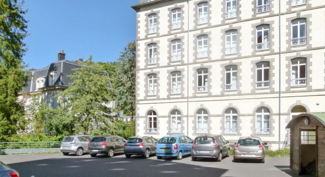 Apartment With one Bedroom in La Bourboule, With Wonderful Mountain Vi, Забронировать Апартаменты/квартира Апартаменты Massif du Sancy, Апартаменты/квартира