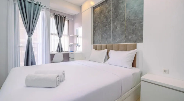 Апартаменты Best Deal And Comfortable Studio At Transpark Cibubur Apartment Near Mall