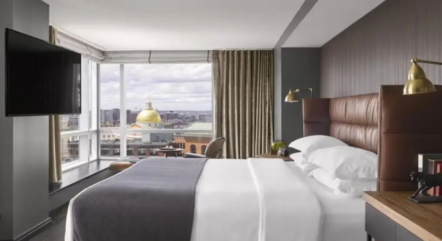 Двухместный номер Premium с красивым видом из окна Hotel AKA Boston Common