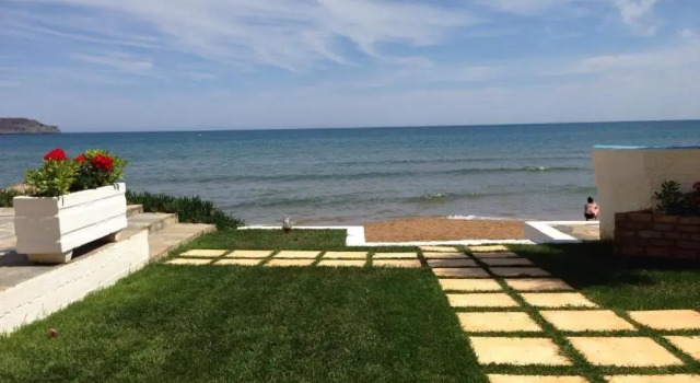 Студия Hermes Beach Front