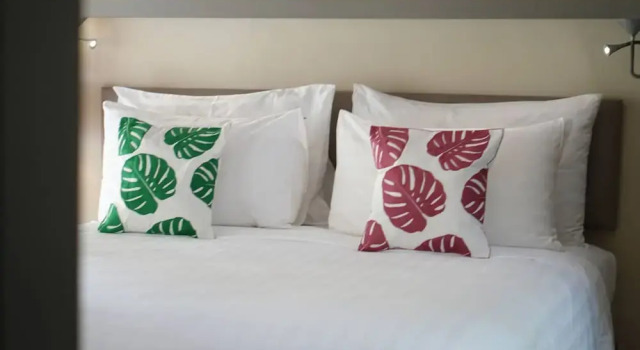 2 Bedroom Neer Phuket Airport, Забронировать Вилла Таланг остров Пхукет