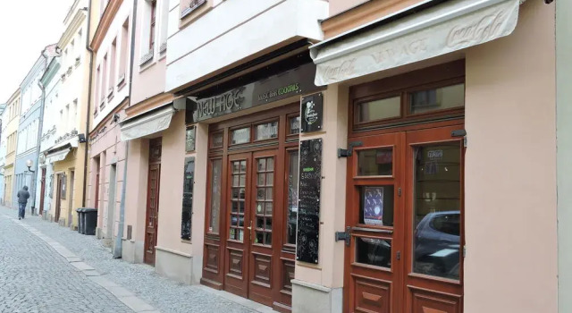 Hotel Atrium, Забронировать Отель Отели в центре Йиглавы с завтраком, отели в центре Йиглавы с завтраком