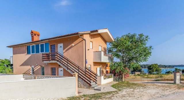 Beautiful Apartment in Medulin With Wifi and 1 Bedrooms