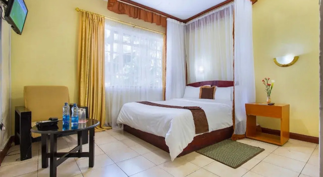 Двухместный номер Standard Convent International Hotel- Nairobi