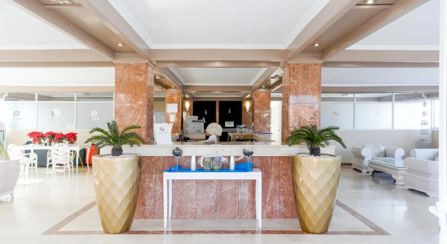 Hotel Arena Beach, Book Condo Hotel Corralejo Canary Islands