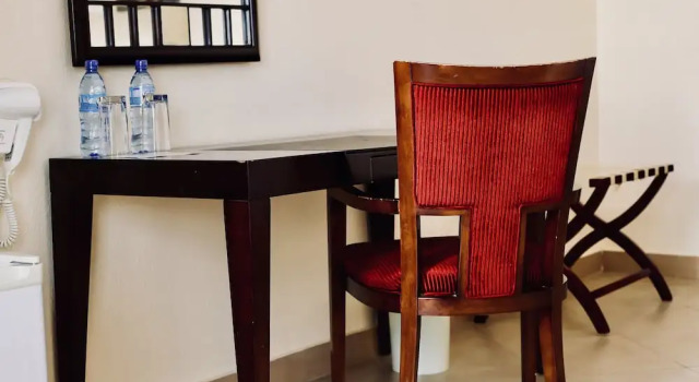 Двухместный номер Standard c 1 комнатой с балконом и с видом на сад Landmark Mbezi Beach Resort