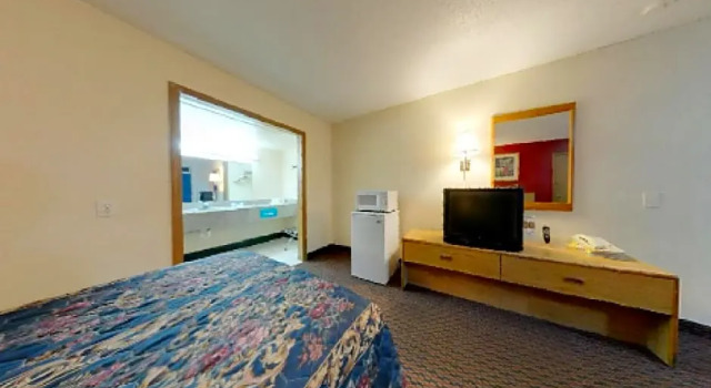 Четырёхместный номер Standard Americas Best Value Inn Weatherford, OK