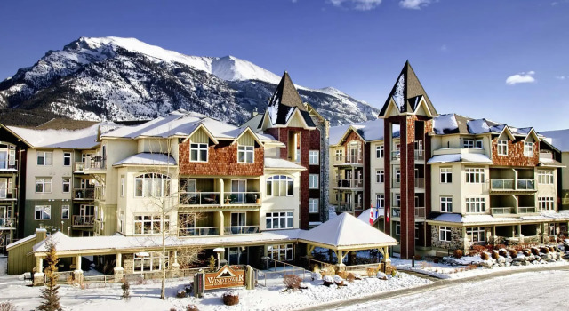 Люкс Windtower Lodge - Canmore