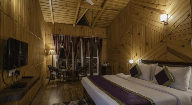 Номер Deluxe The Natures Green Resort, Bhimtal, Nainital