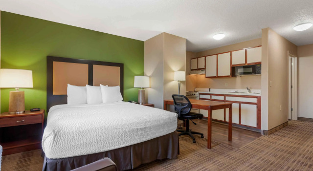 Двухместный люкс Extended Stay America Select Suites - Rockford - State Street