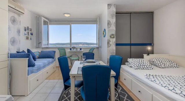 Awesome Apartment in Crikvenica With Wifi, Забронировать Апартаменты/квартира Цриквеница Приморско-Горанская жупания