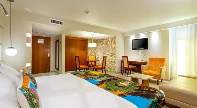 Номер Superior с видом на улицу Hotel Dann Cartagena
