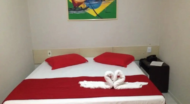 Nalu Beach Hotel