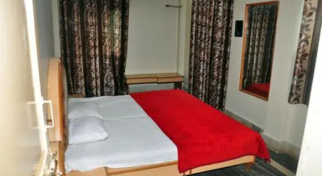Hotel Jaydeep, Забронировать Отель Отели штата Раджастхана с парковкой, Парковка