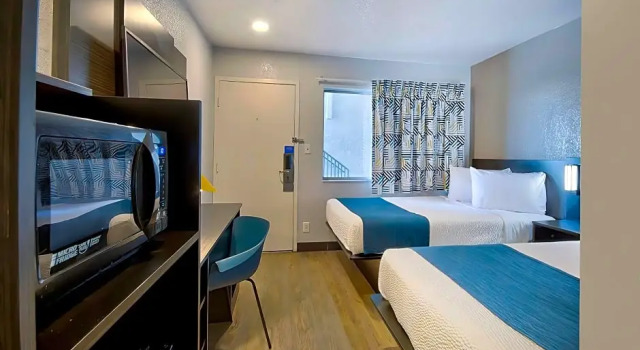 Номер Deluxe Motel 6-Palmdale, CA