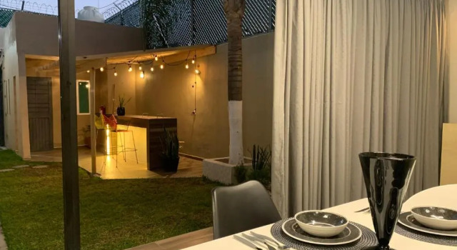 Коттедж La Terraza Home