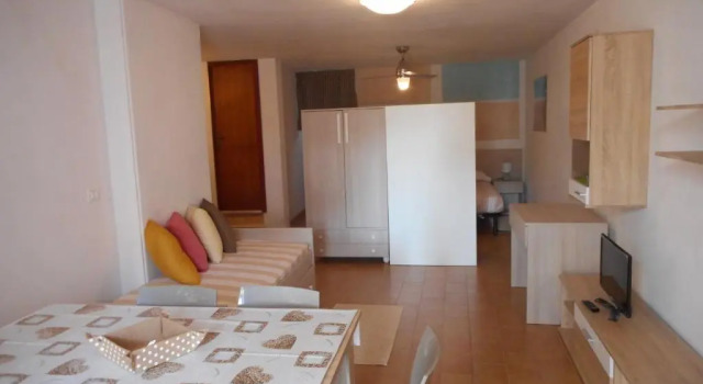 Студия Casa Bianca Village Apartments