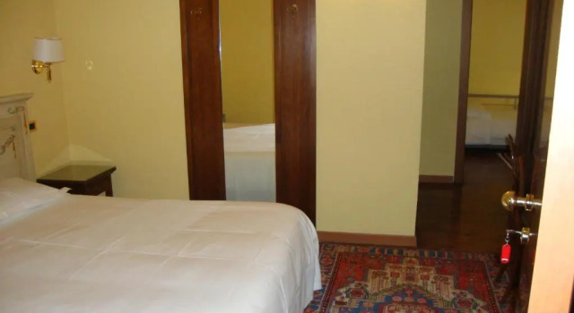 Hotel La Loggia, Book Hotel Mestrino 