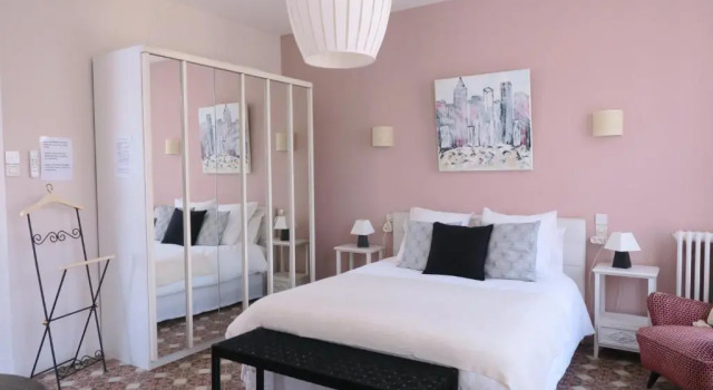 Двухместный люкс B&B Le Patio En Ville - Chambres dhôtes
