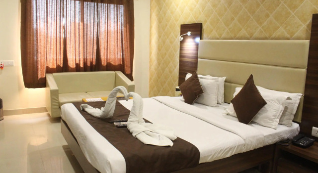 Hotel Kalpana Palace