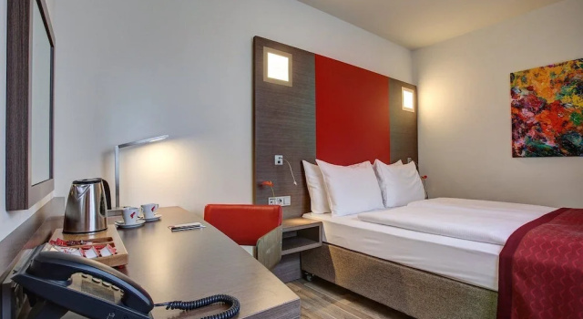 Двухместный номер Comfort Hotel Orangerie