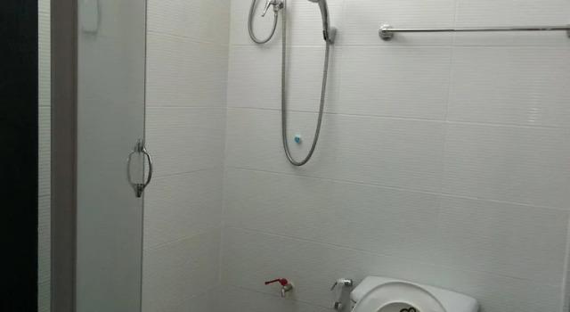 Трёхместный номер Superior с балконом Komol Residence Bangkok