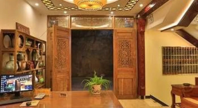 Tiexi Mansion, Rezervați Hotel Zhenyuan Guizhou