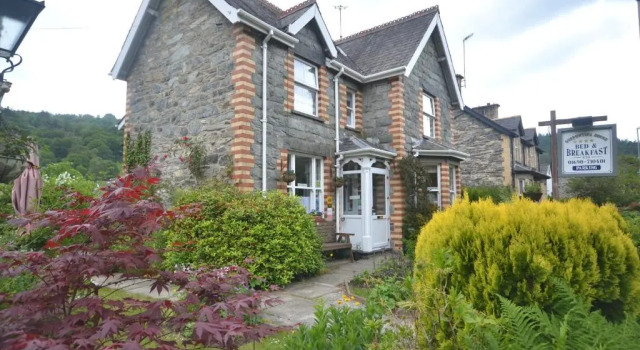 Gorphwysfa House B & B