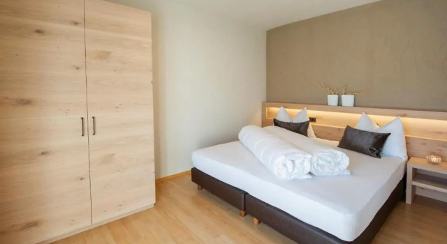 Haus Gregori Modern & Central Stay in Vineyard with Rooftop & Served Breakfast, Забронировать Отель Кальдаро Lake Caldaro