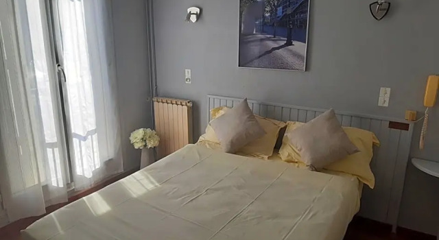 Номер Economy Hôtel Aunis-Saintonge