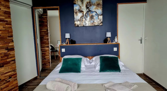 Villa Alyzea, Rezervovat Vila 4hvězdičkové hotely v Bessan, 4*