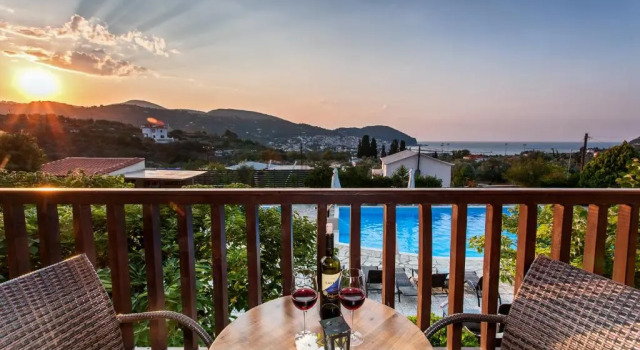 Трёхместный номер Standard с частичным видом на море Skopelos Holidays Hotel