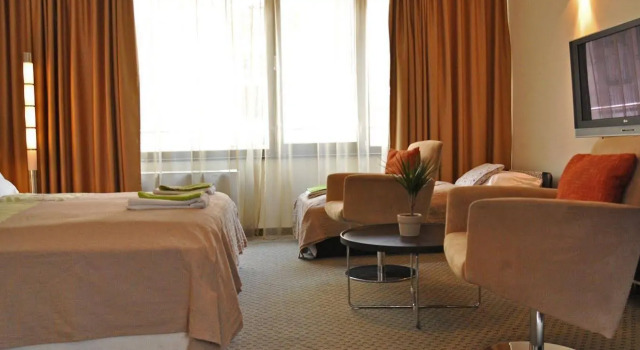 Ease Point Apartments, Забронировать Апартаменты/квартира 06. Терезварош Будапешт, рядом с Uránia National Film Theatre