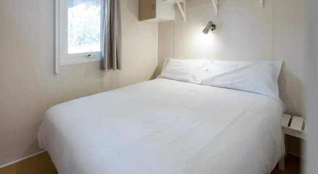 Coastal Charm in Tarragona, Забронировать Дом для отпуска Коттеджи El Baix Camp, Коттедж