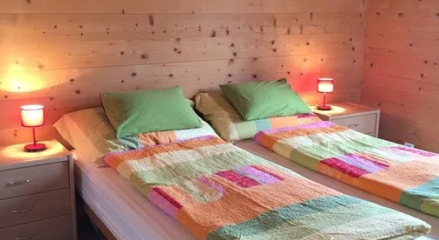 Amici, Prenota Hotel Val d'Illiez 