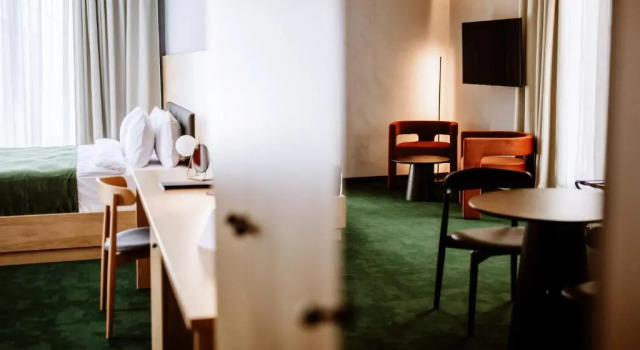 Студия Hotel Septembar