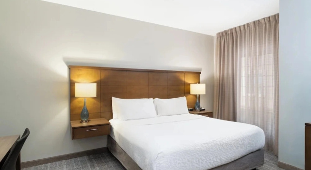 Трёхместный люкс Staybridge Suites Augusta by IHG