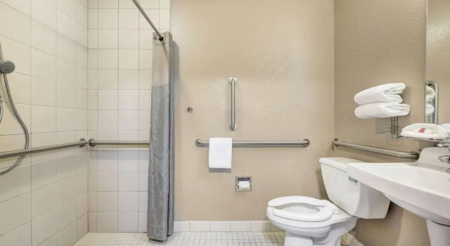 Четырёхместный номер Standard Studio 6-Mountlake Terrace, WA - Seattle