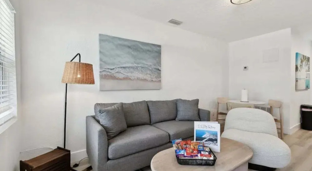 Апартаменты 117 127th Ave E Unit 3