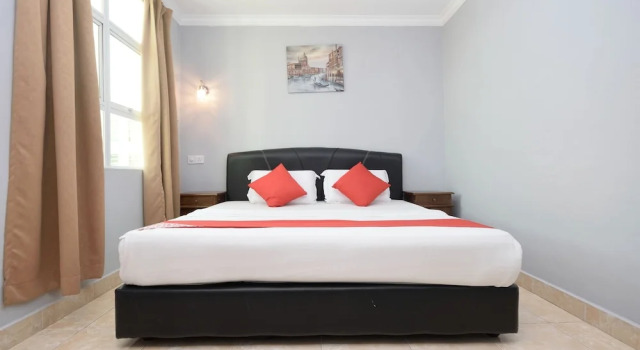 Hotel Grand Nadia By OYO Rooms, Prenota Hotel Hotel a Borneo con parcheggio, Parcheggio
