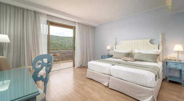 Номер Deluxe San Nicolas Resort Hotel